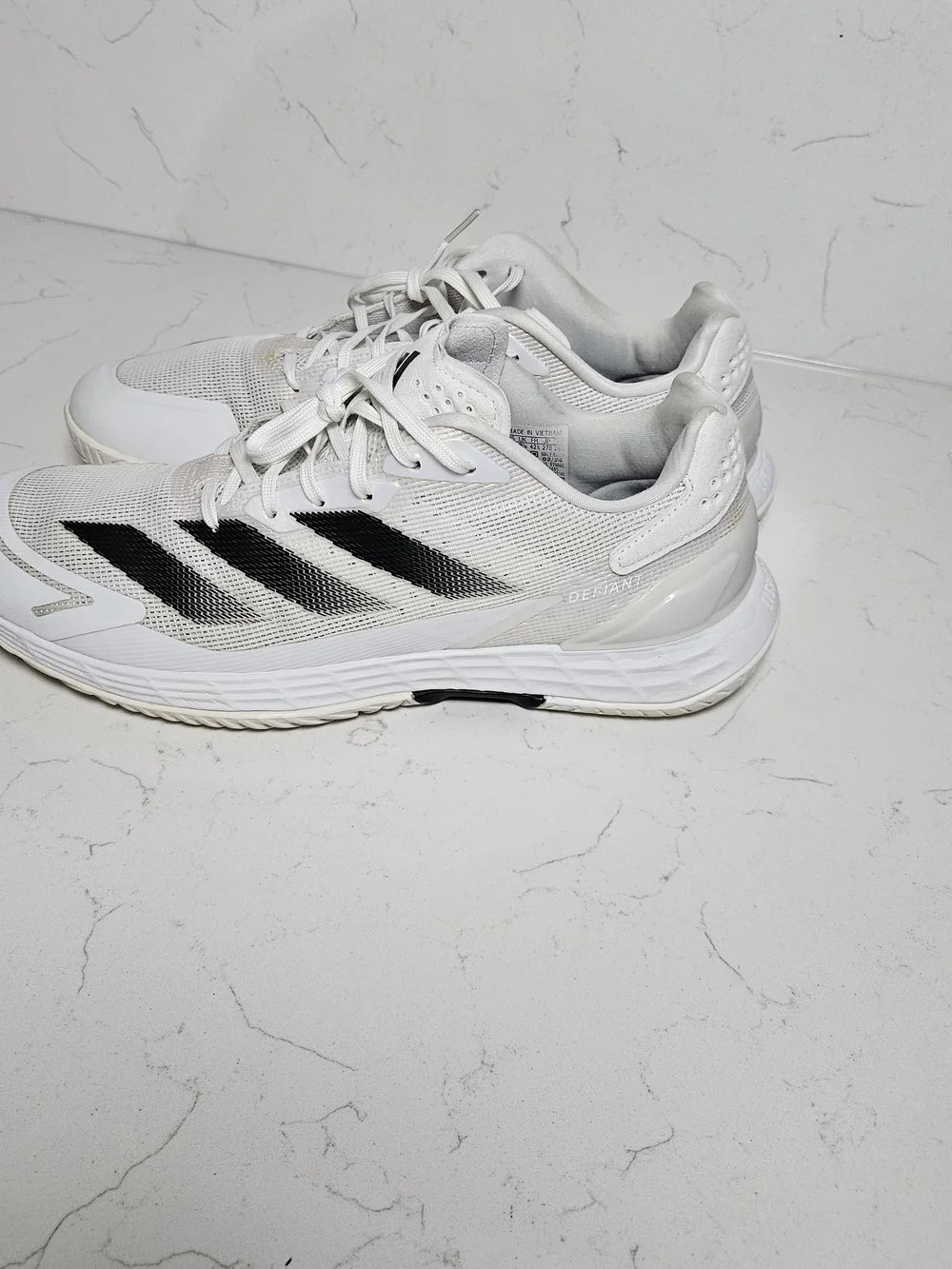 Adidas Men's Defiant Speed 2 Tennis Shoes Size 9